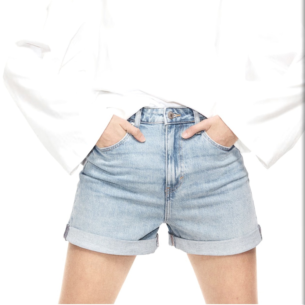 H&M - Divided | High Waist Mom Shorts - Denim - Boho Chic - Festival - NWT